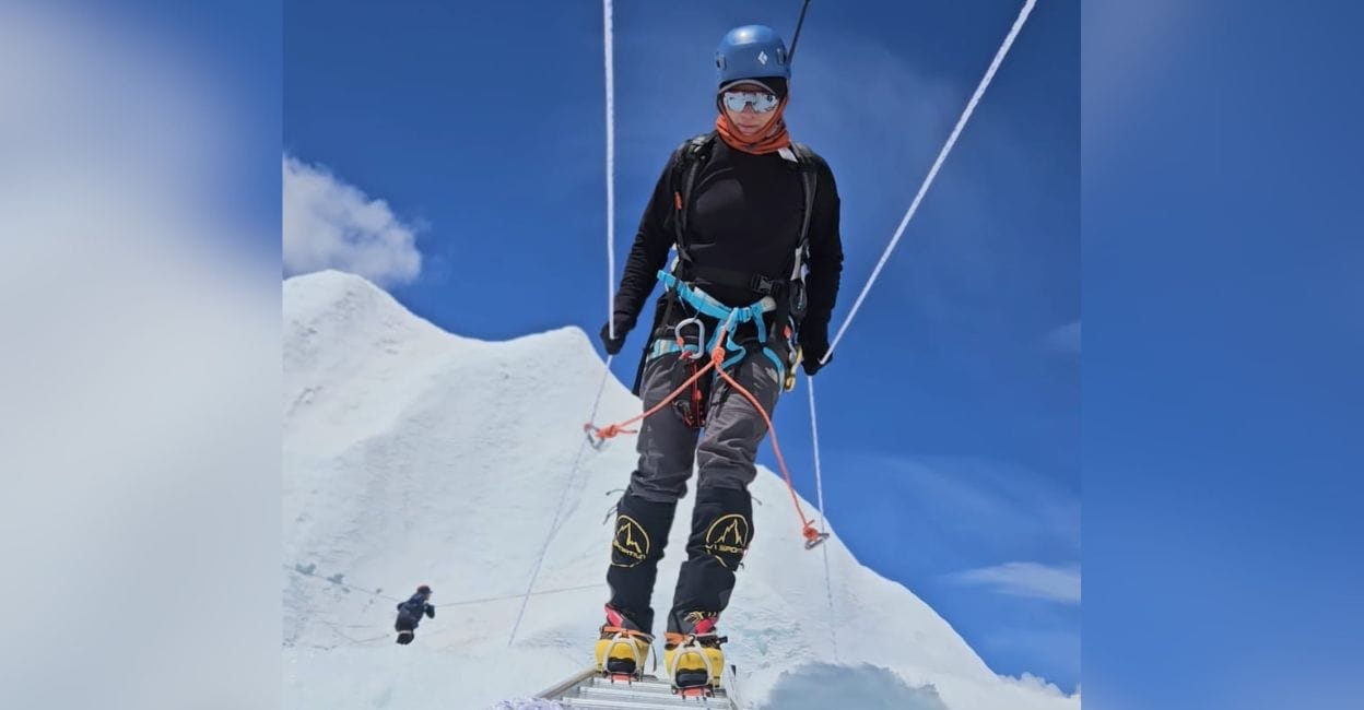 Zuhra Cherukappalli on her way to the summit of Mount Everest. Photo: Special Arrangement